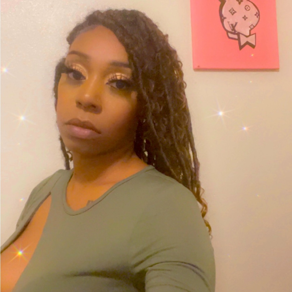 Meet your Posher, Kanita